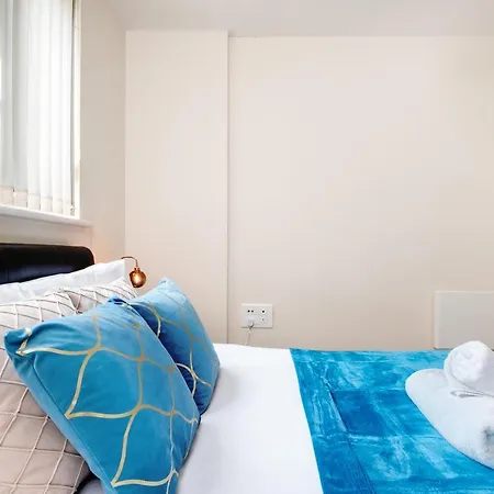 Haus Centre - Secure Parking - Broad Street - Brindley Place - Rated *
